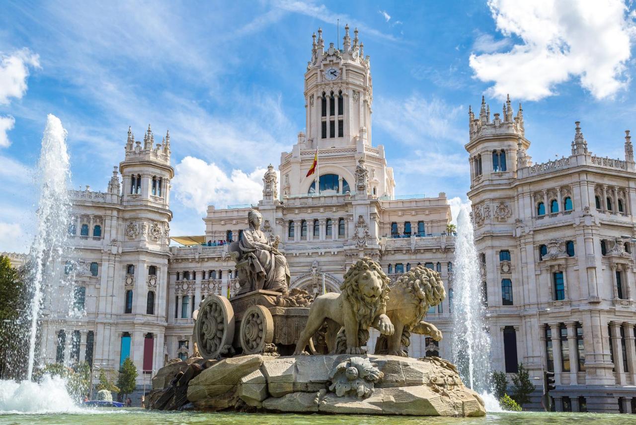 Woohoo Rooms Chueca Madrid Bagian luar foto