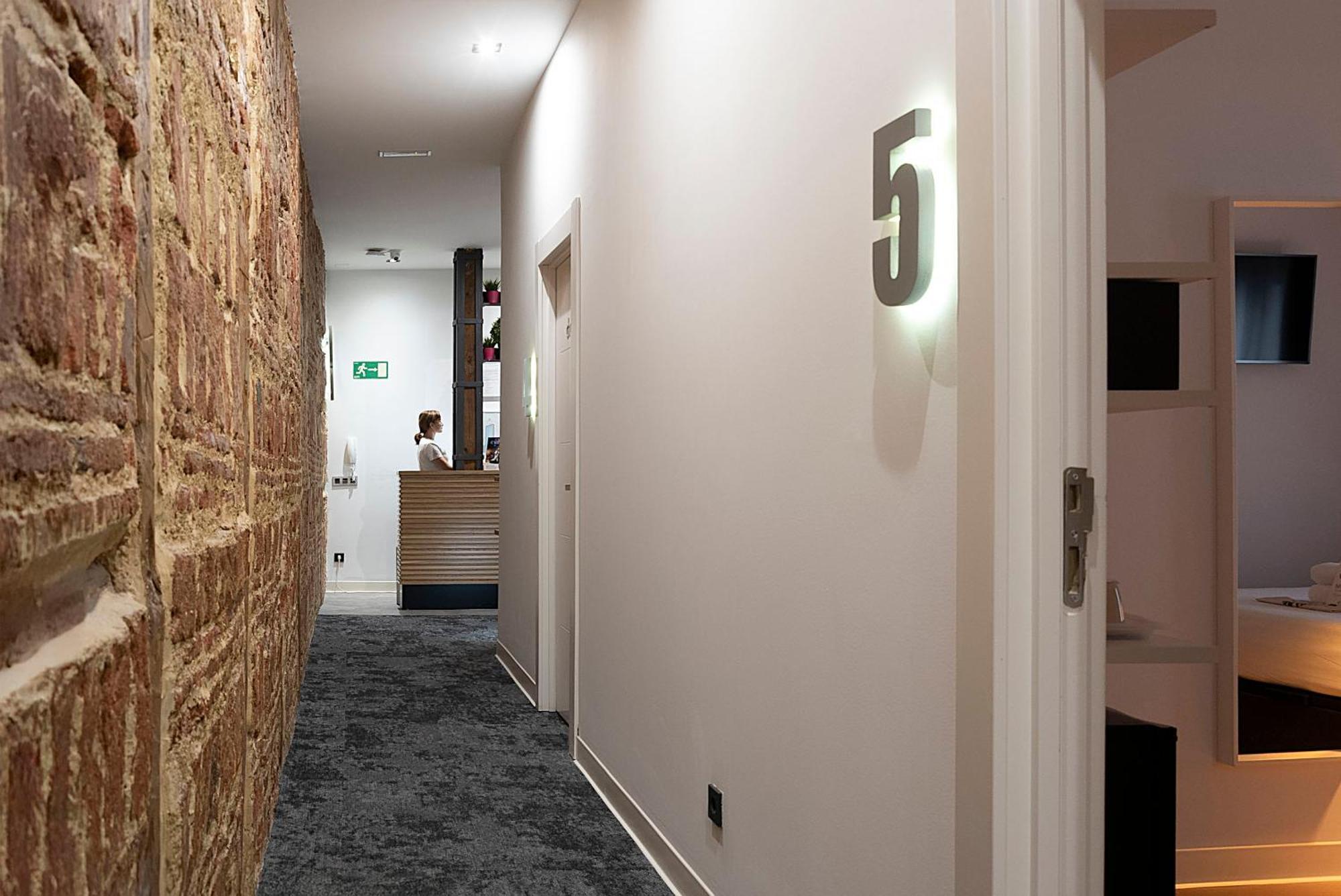 Woohoo Rooms Chueca Madrid Bagian luar foto