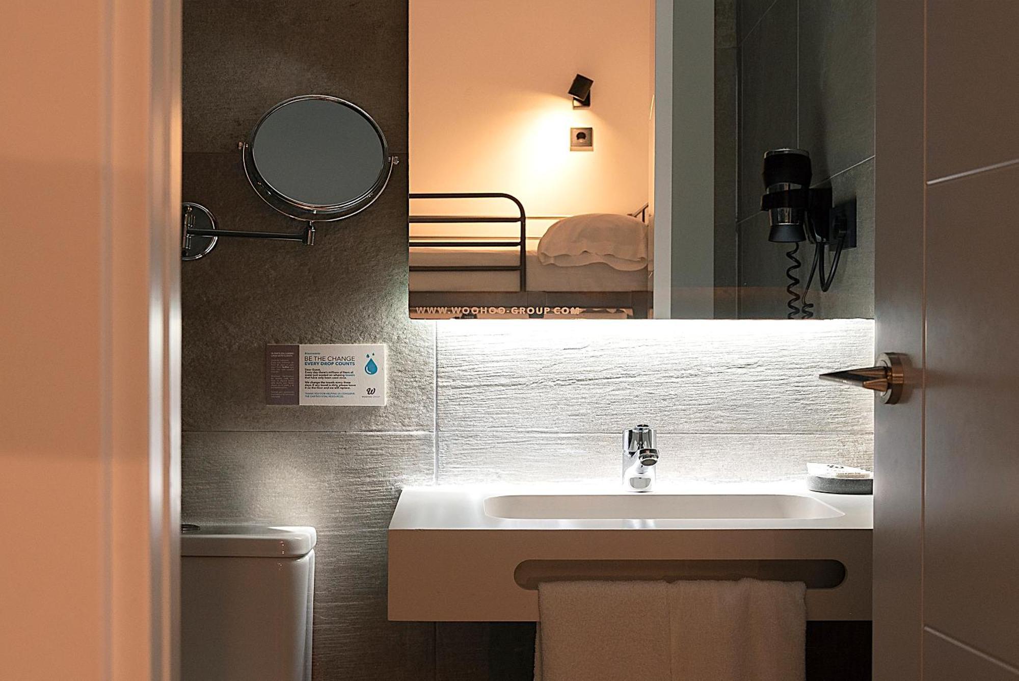 Woohoo Rooms Chueca Madrid Bagian luar foto